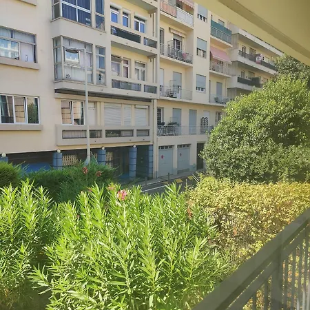 Carre D'or - Lumineux A 5 Minutes De La 니스